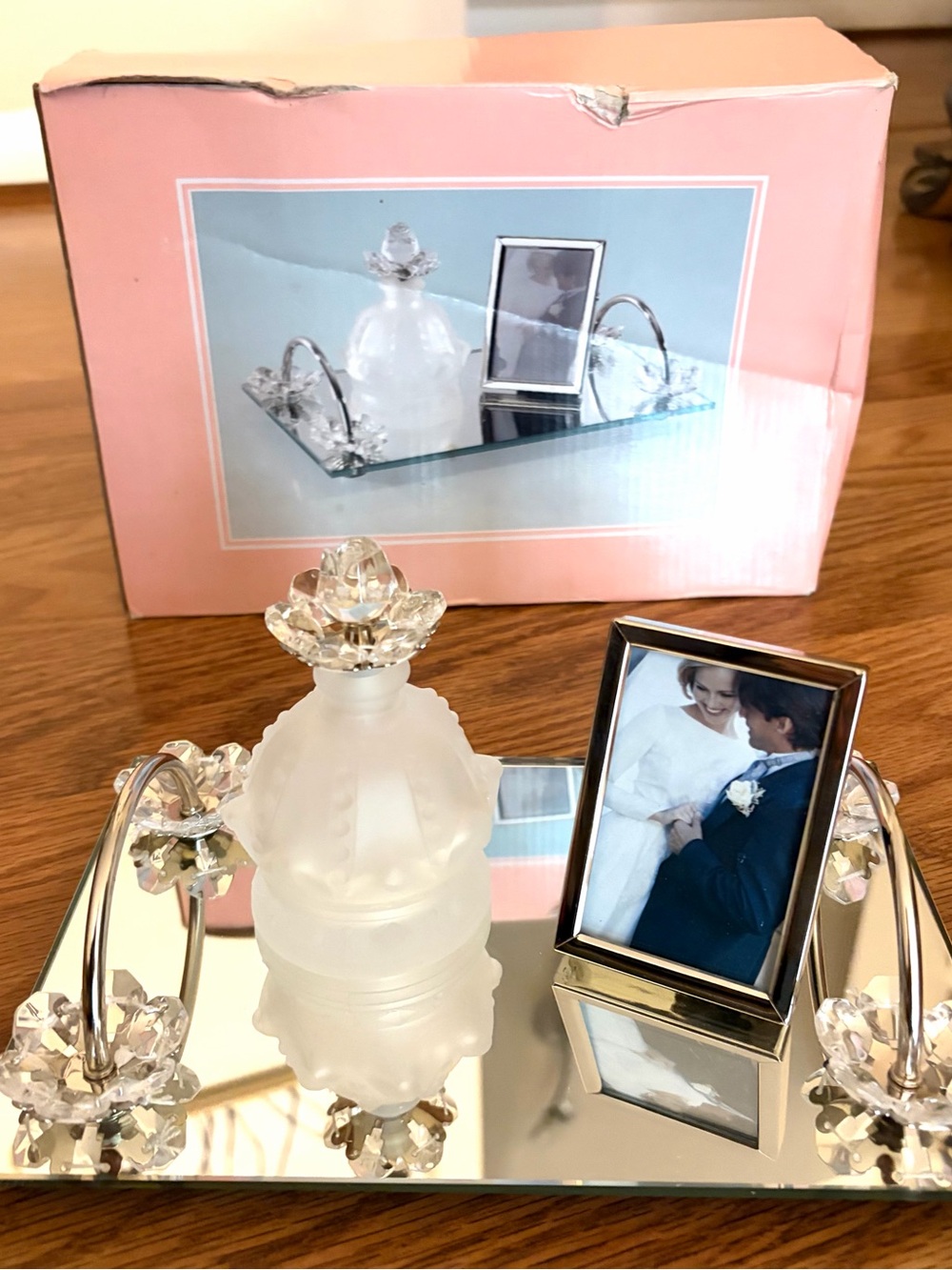 Vintage Sears 3 piece vanity set